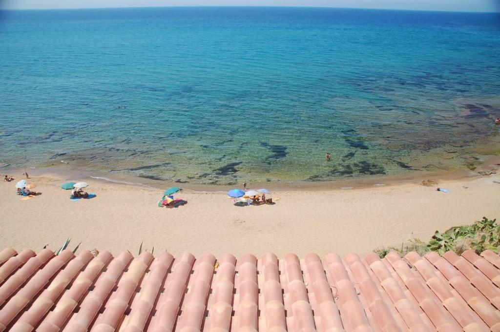 Villa Alabe - Waterfront Apartments In Bosa Porto Alabe Apartment Porto Alabe